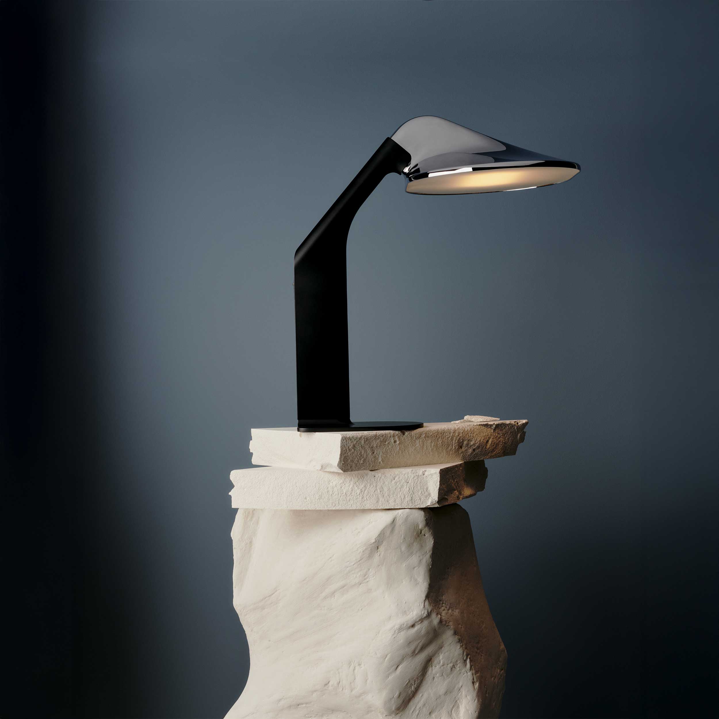 DCW éditions Niwaki LED stolní svítidlo