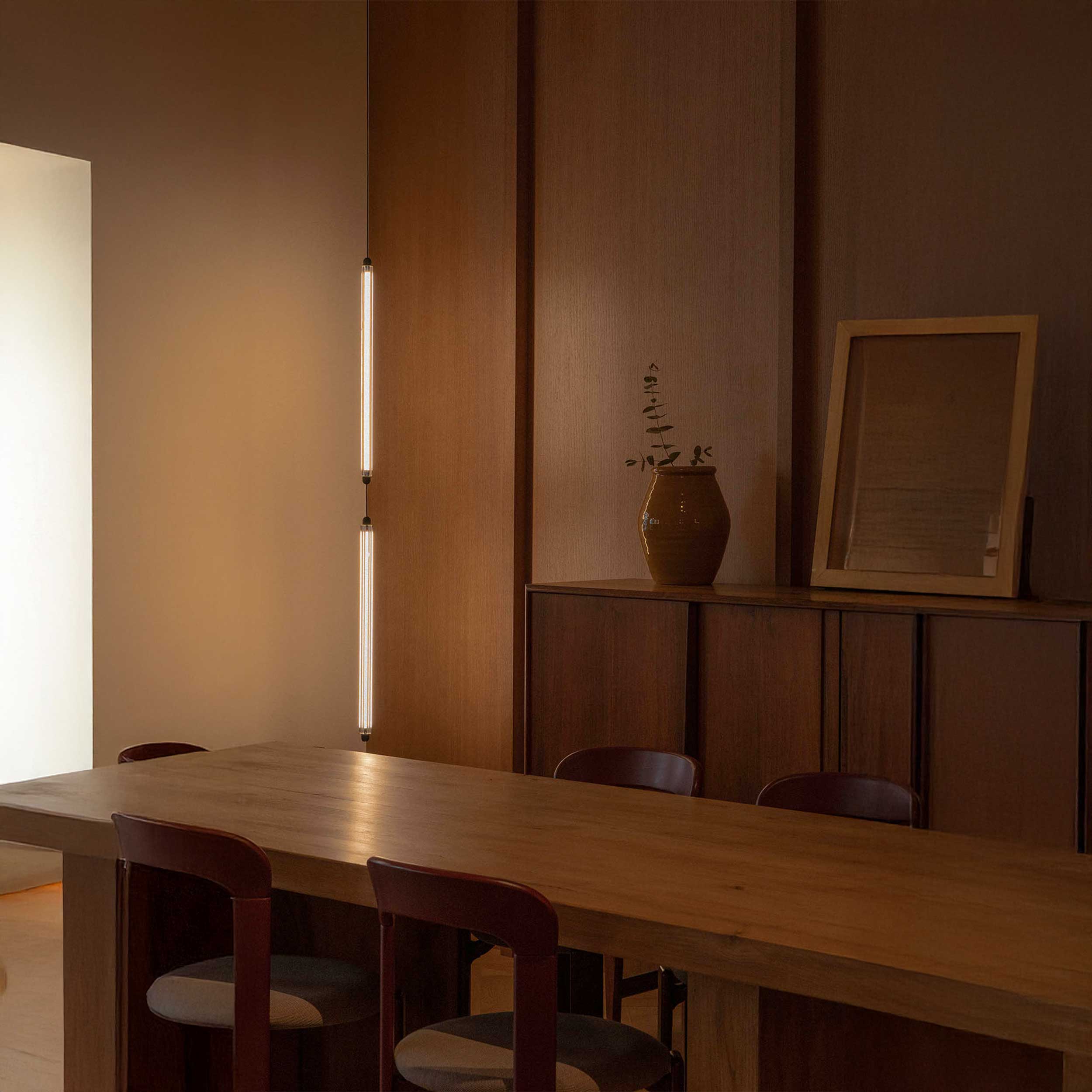 Фаро Лумина 600 ЛЕД 2Л вертикално висеће светло