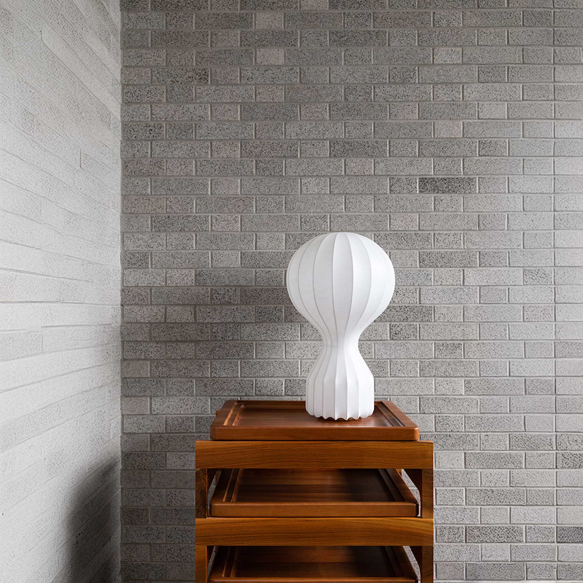 Flos Gatto E14 ikonická stolní lampa