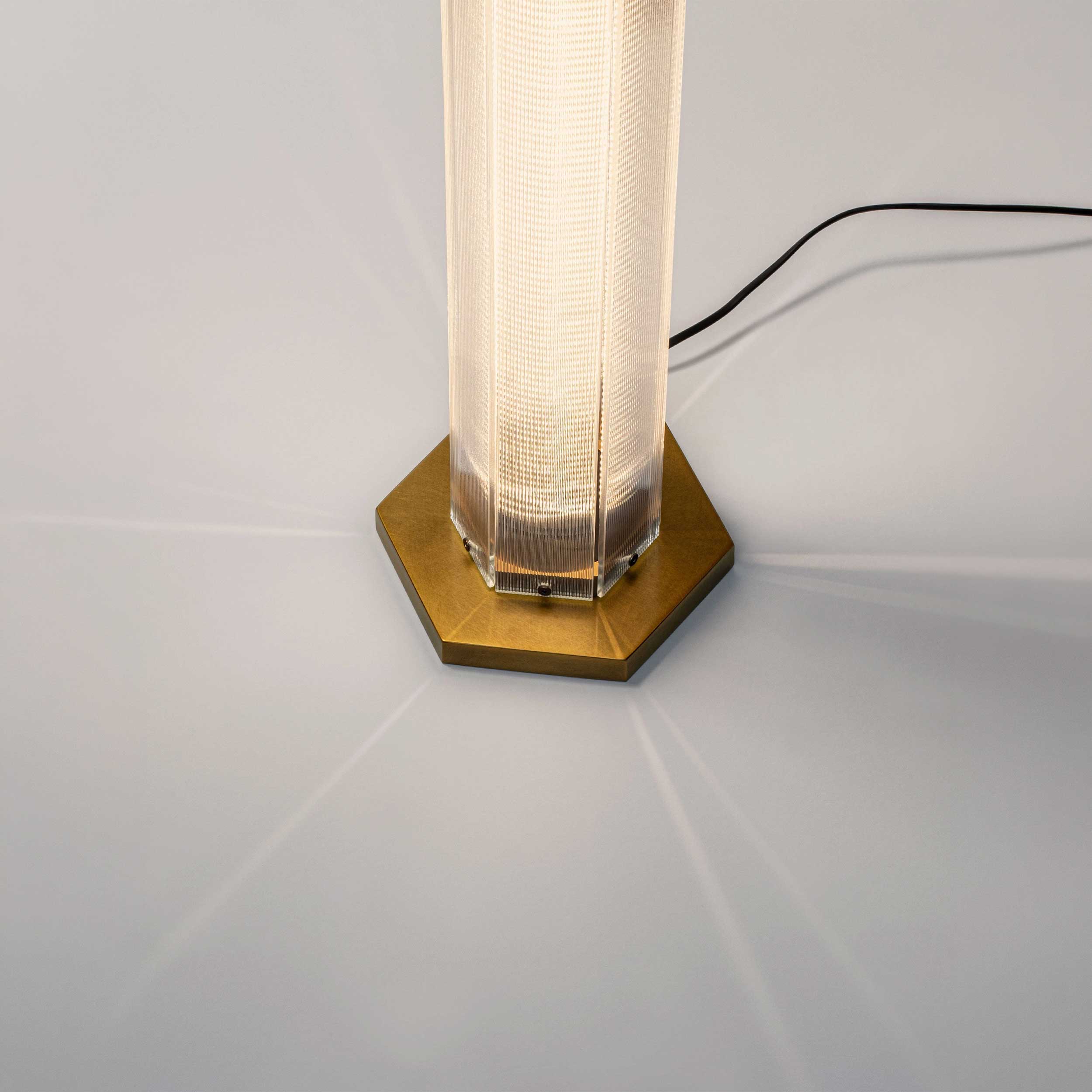 Nova Luce Essenzo LED stolní svítidlo