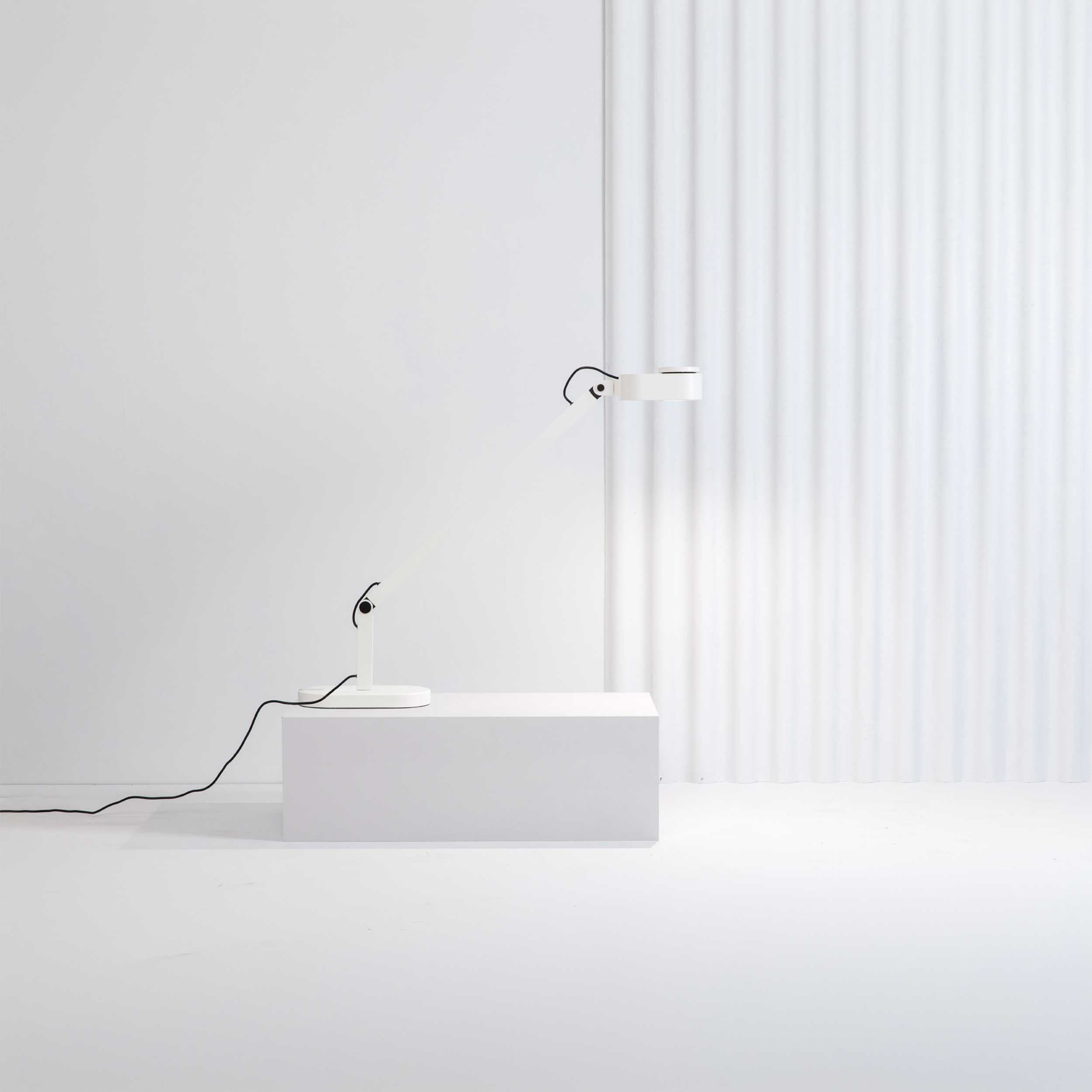 Faro Inviting LED stolní svítidlo