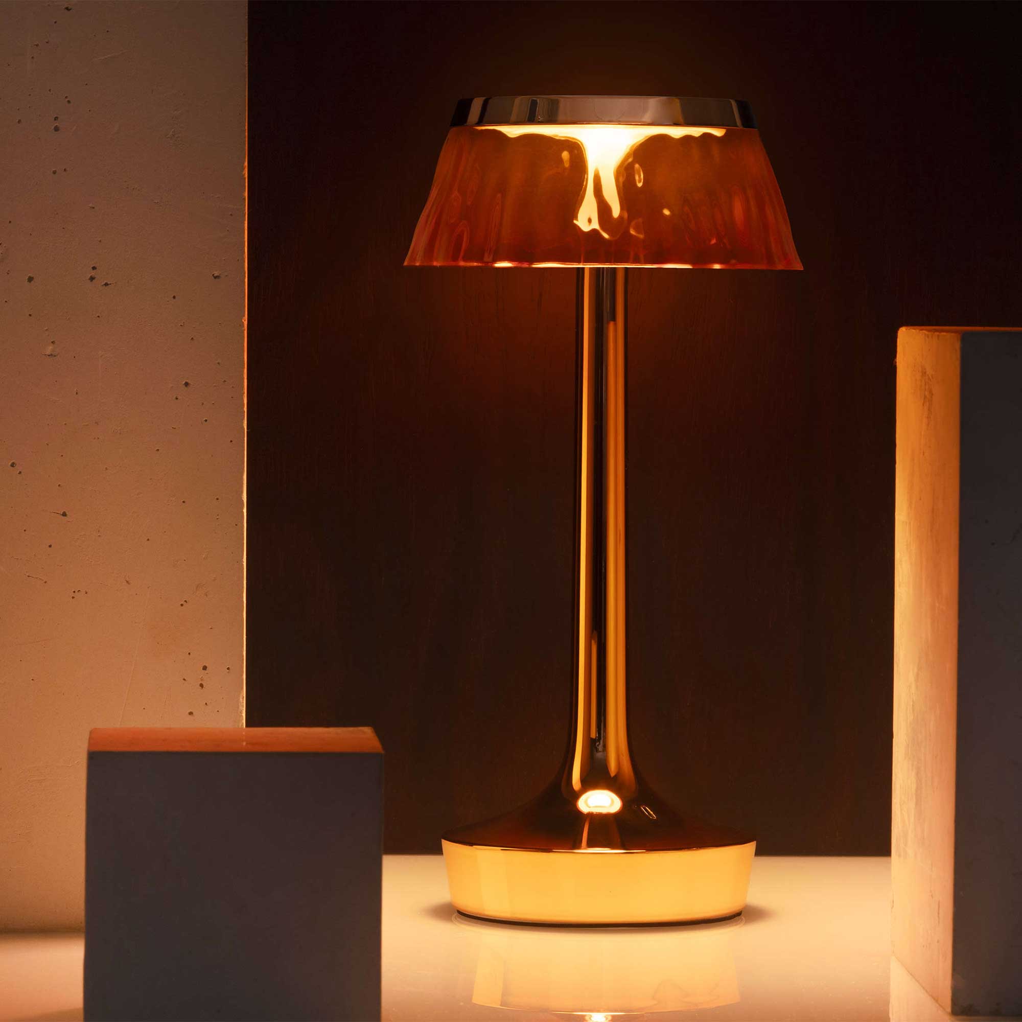 Flos Bon Jour Unplugged LED stolní přenosné svítidlo