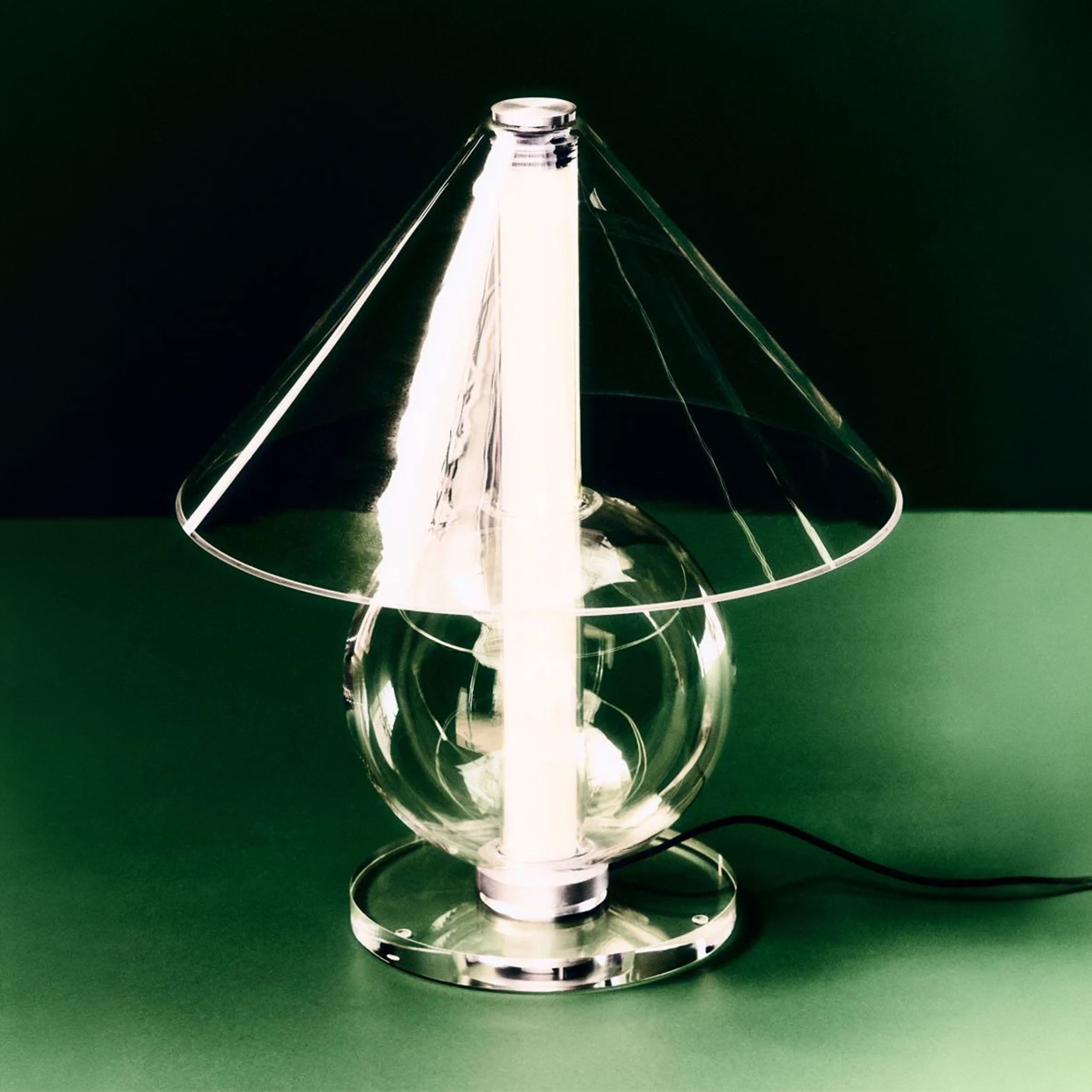 Marset Fragile LED stolní svítidlo