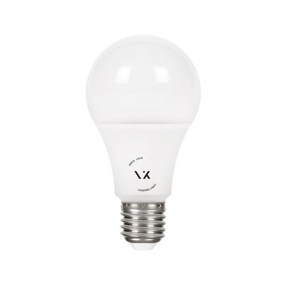 LED žárovka VK Light Classic Plastic Day-Night Sensor E27 ø70 11W