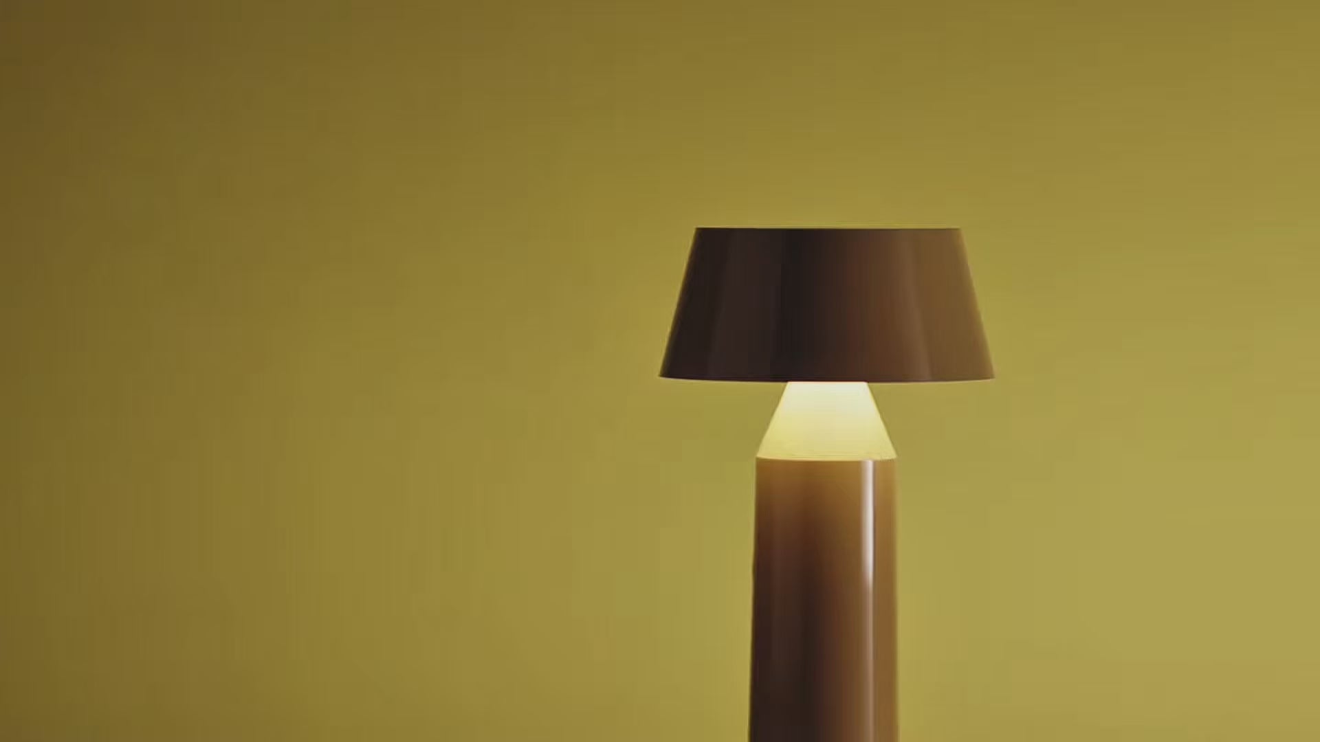 Учитај видео: 